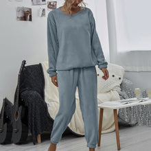 Load image into Gallery viewer, Plush Loungewear Two Pieces Set