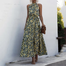 Load image into Gallery viewer, Elegant Round Neck Printed Maxi Dress