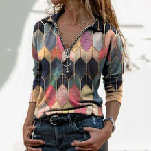 Load image into Gallery viewer, Slim fit V-neck printed zipper T-shirt