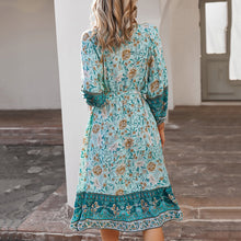 Load image into Gallery viewer, Bohemian Vacaion Style Floral Printed Maxi Dress