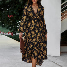 Load image into Gallery viewer, Vintage Floral Printed Maxi Vacation Dress