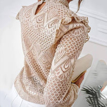 Load image into Gallery viewer, Elegant Lace Pleated Stitching Top