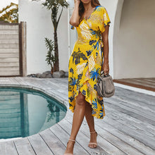 Load image into Gallery viewer, Floarl Printed Holiday Maxi Dress