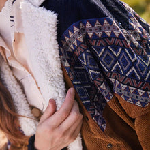 Load image into Gallery viewer, Lamb Fur Collar Stitching Jacket