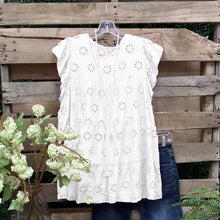 Load image into Gallery viewer, Summer Hollow Floral Short Sleeve Tops