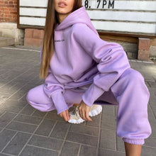 Load image into Gallery viewer, Hooded Sports Casual Sweatshirt Set (Sweatshirt+Pants)

