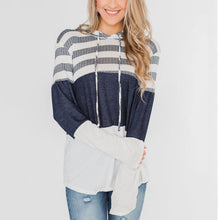 Load image into Gallery viewer, Hooded Contrast Color Pullover Sweatshirt
