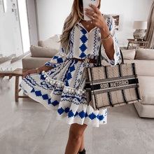 Load image into Gallery viewer, Fashion Print Stitching Dress
