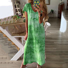 Load image into Gallery viewer, V-Neck Loose Slit Print Dress
