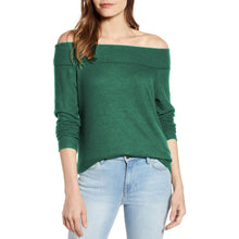 Load image into Gallery viewer, Solid Color Long-sleeved One-shoulder Top

