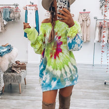 Load image into Gallery viewer, Spiral Print Tie-dye Crew Neck Top
