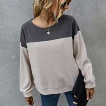 Load image into Gallery viewer, Simple Contrast Sweatshirt
