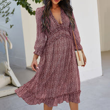 Load image into Gallery viewer, V-Neck Simple Print Maxi Dress
