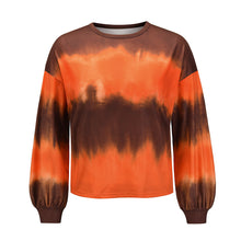 Load image into Gallery viewer, Round Neck Gradient Top T-shirt
