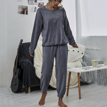 Load image into Gallery viewer, Plush Loungewear Two Pieces Set
