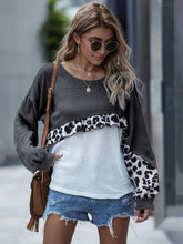 Load image into Gallery viewer, Solid Color Leopard Stitched Knitted Top
