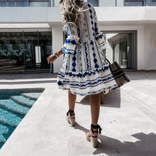 Load image into Gallery viewer, Fashion Print Stitching Dress
