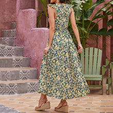 Load image into Gallery viewer, Floarl Printed Sleeveless Suspender Dress
