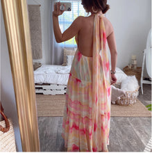 Load image into Gallery viewer, Gradient Deep V Lace Halter Irregular Dress
