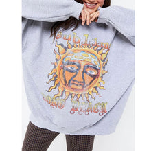 Load image into Gallery viewer, Retro Loose Print Sweatshirt
