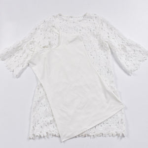 Elegant Lace Round Neck Mini Dress